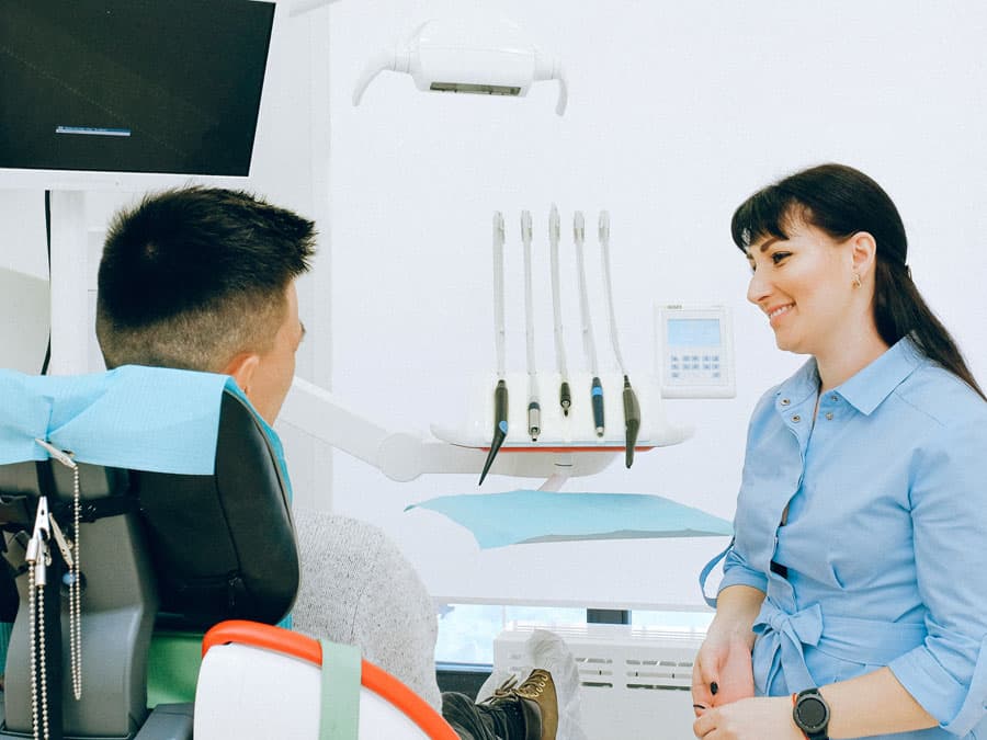 General Dentistry Patient and Dentist Consulting
